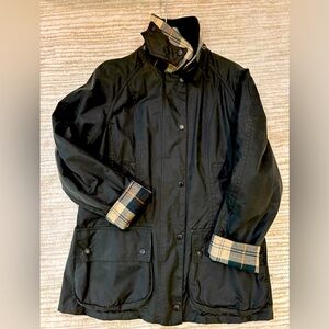 Woman’s Barbour Beadnell® Wax Jacket - NWOT -Size 6